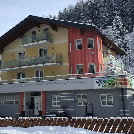 Appartementhaus Riepler 아파트 *